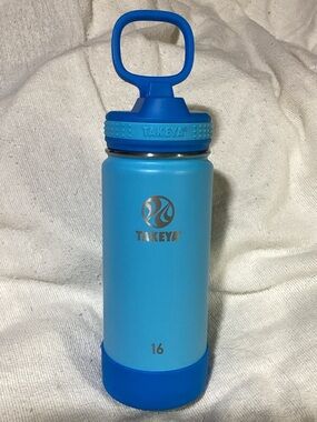 Takeya Sky Blue Stainless Steel Insulated Water Bottle With Straw 16 Ounce NWOT